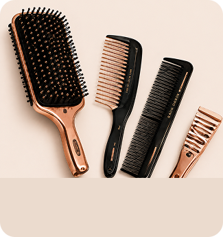 COMBS & BRUSHES